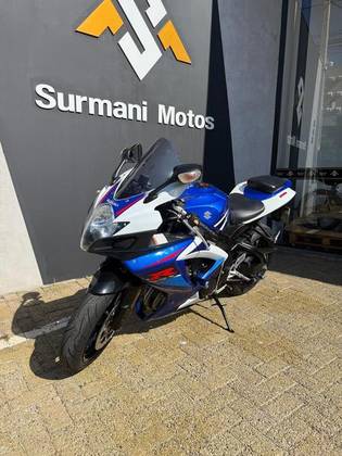 SUZUKI GSX-R750 SUZUKI GSX-R750